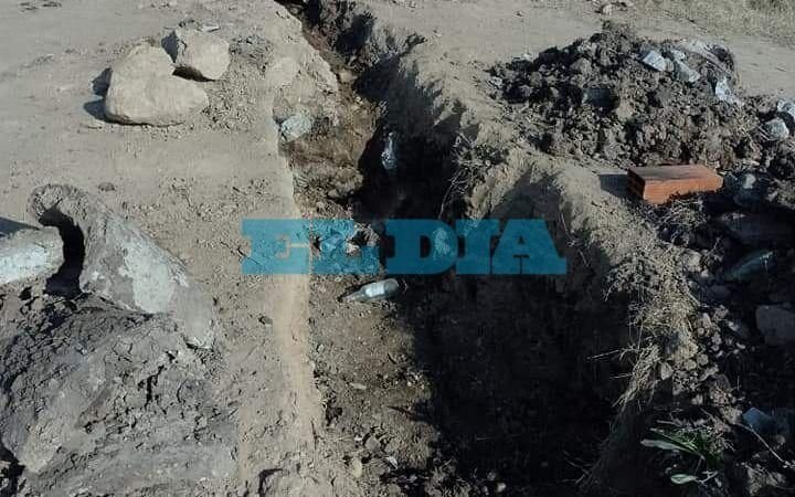Bronca por falta de agua en 526 y 163