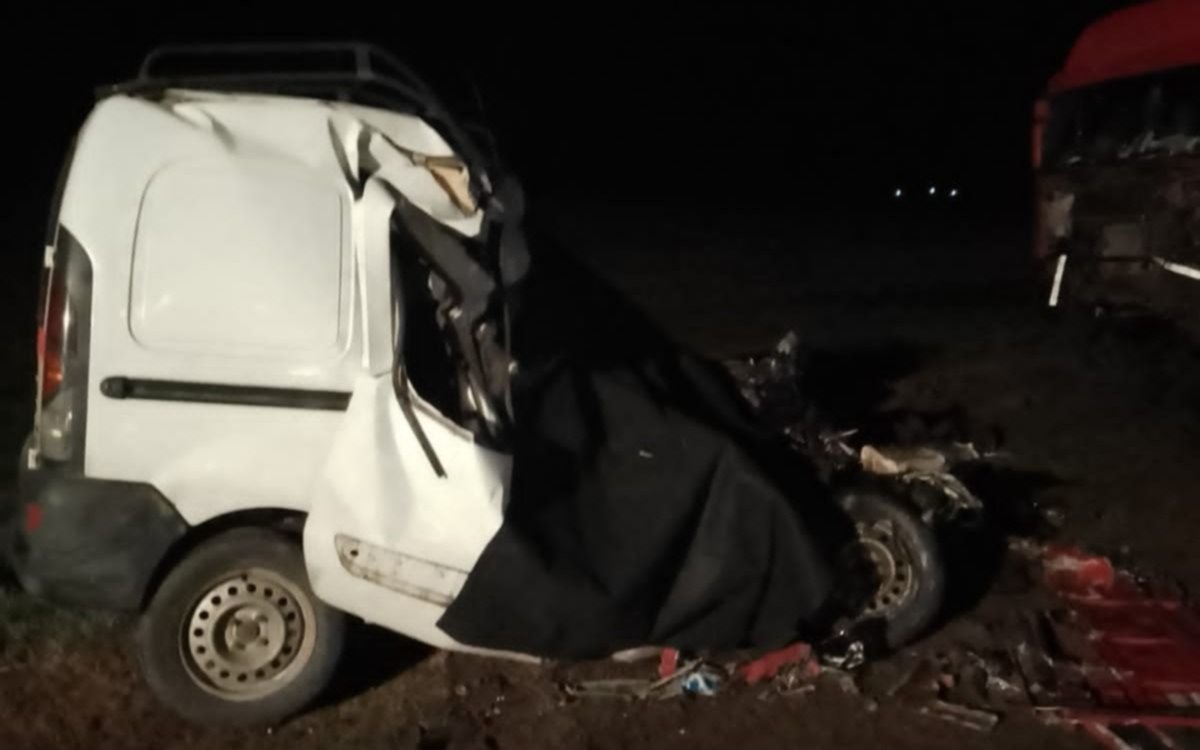 Choque frontal y dos muertos en la Ruta 205