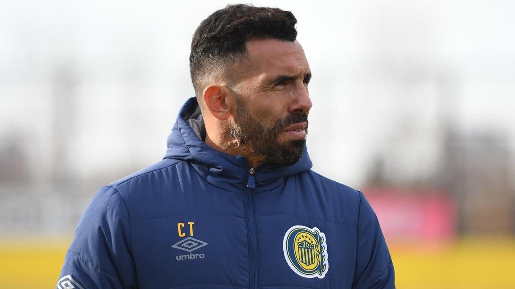 Carlos Tevez: “Los rosarinos están locos por el clásico”