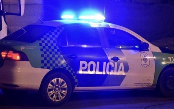 Discusión, tiros, cuchillazos y un muerto en una confusa pelea vecinal en Berisso
