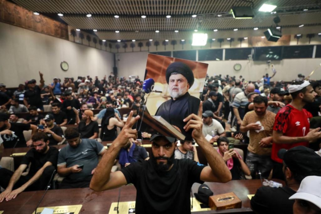 Vuelven a tomar el parlamento de Irak