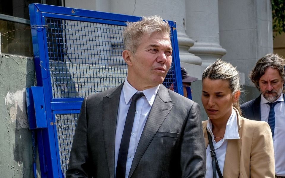 Elecciones 2023.- Fernando Burlando bajó su precandidatura a gobernador: "Las condiciones no están dadas"