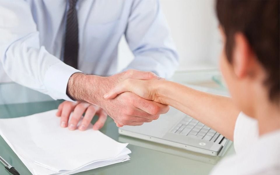 ¿Buscás trabajo en La Plata? No te pierdas más de 100 ofrecimientos de empleos 