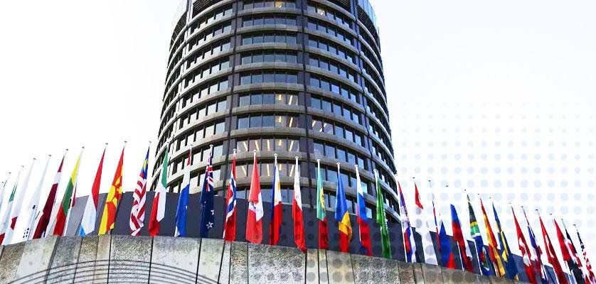Por la inflación en el mundo recomiendan bajar el gasto público o subir impuestos
