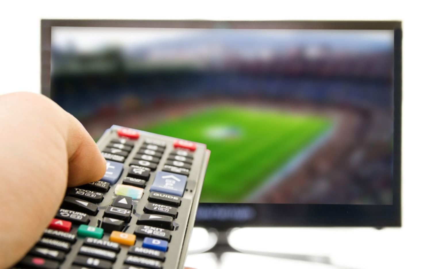 La agenda deportiva del domingo: partidos, horarios y TV