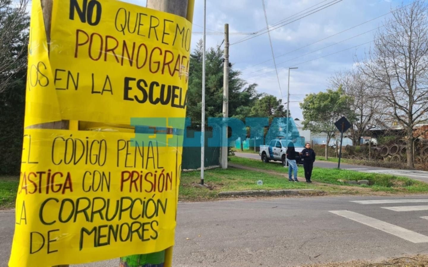 Escándalo en una escuela de La Plata: denuncian que exhibieron 