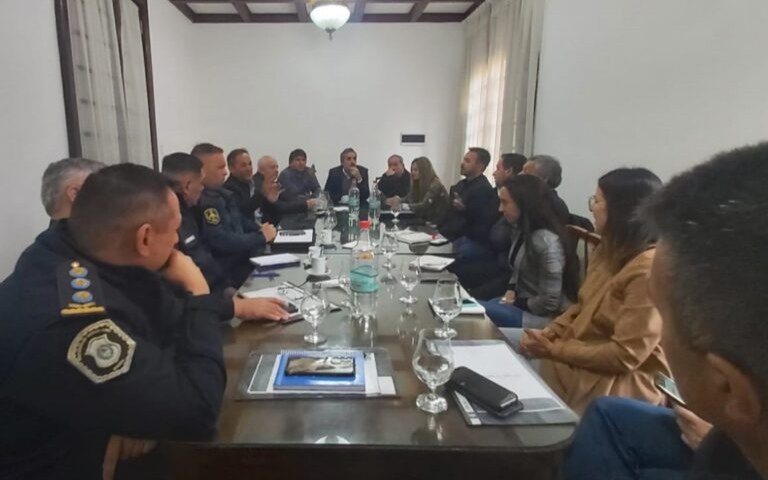 Seguidilla de robos en comercios de La Plata: reunión de la Cámara y autoridades de Seguridad