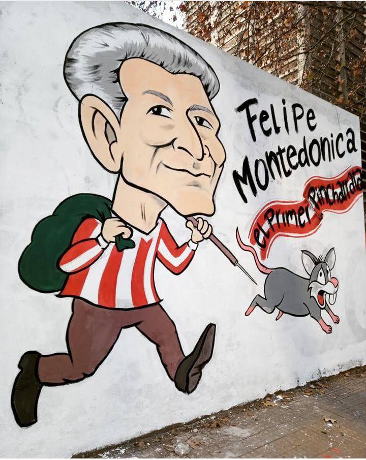 El que le dio el apodo Pincharrata se hizo mural frente al estadio UNO
