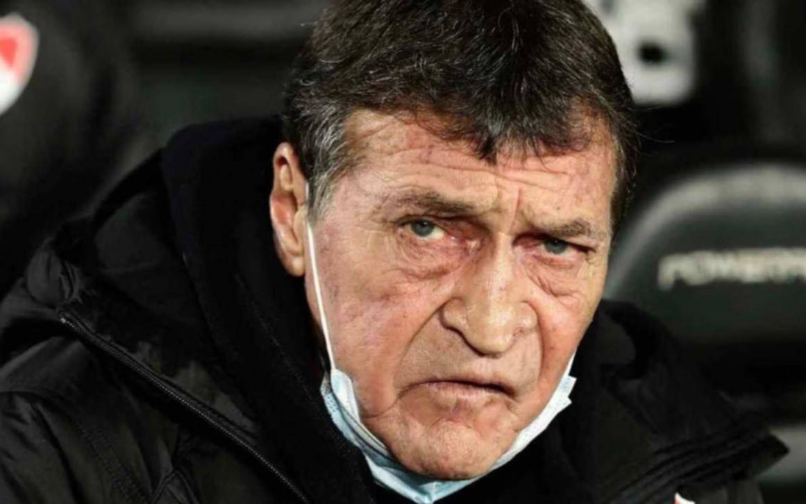 Volvieron a internar a Julio Falcioni tras ser operado por apendicitis