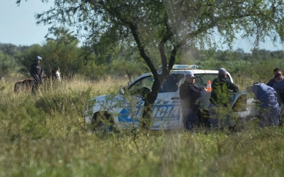Caso Cecilia Strzyzowski: hallan más restos óseos quemados en el río Tragadero