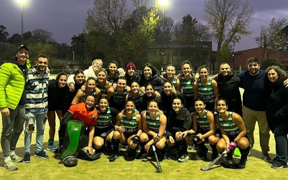 Santa "A" construyó otro triunfo y ya piensa en el Top 10 de hockey femenino