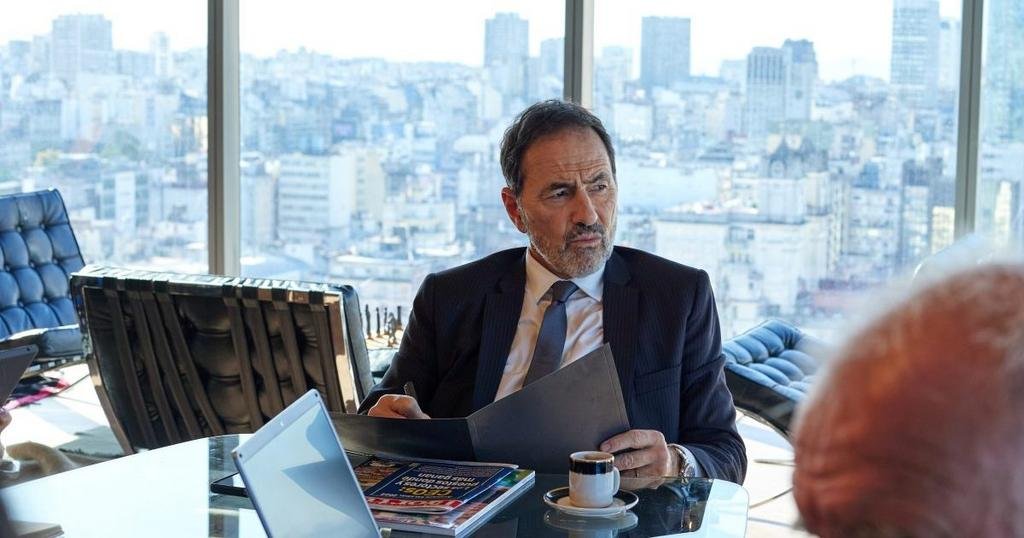 Martín Seefeld: del corazón meloso de “Los simuladores” al villano de “Los protectores”
