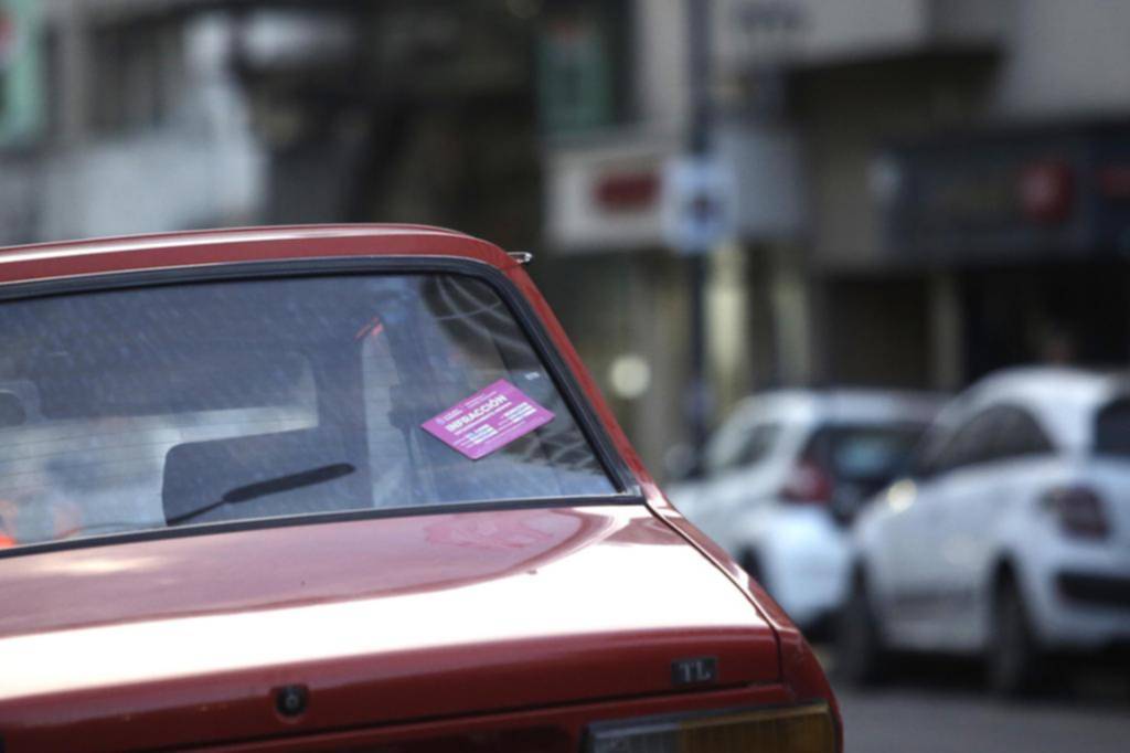 Mal estacionamiento, al tope de las infracciones de tránsito en La Plata
