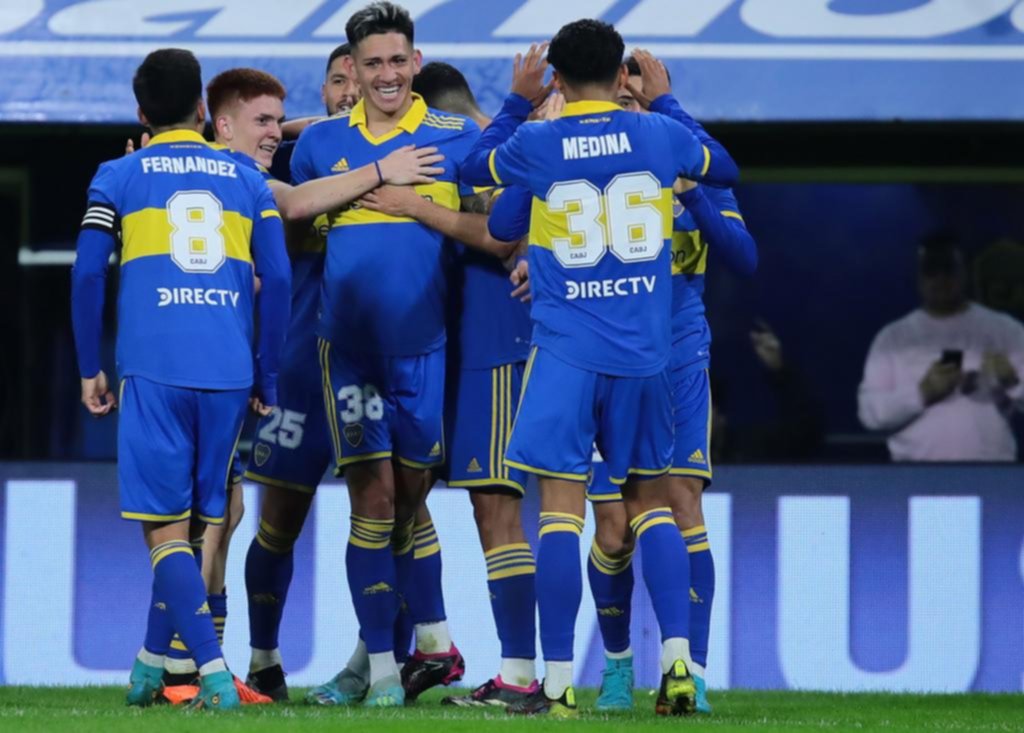 Boca se aprovechó del pésimo momento de Huracán y ya está en zona de Sudamericana