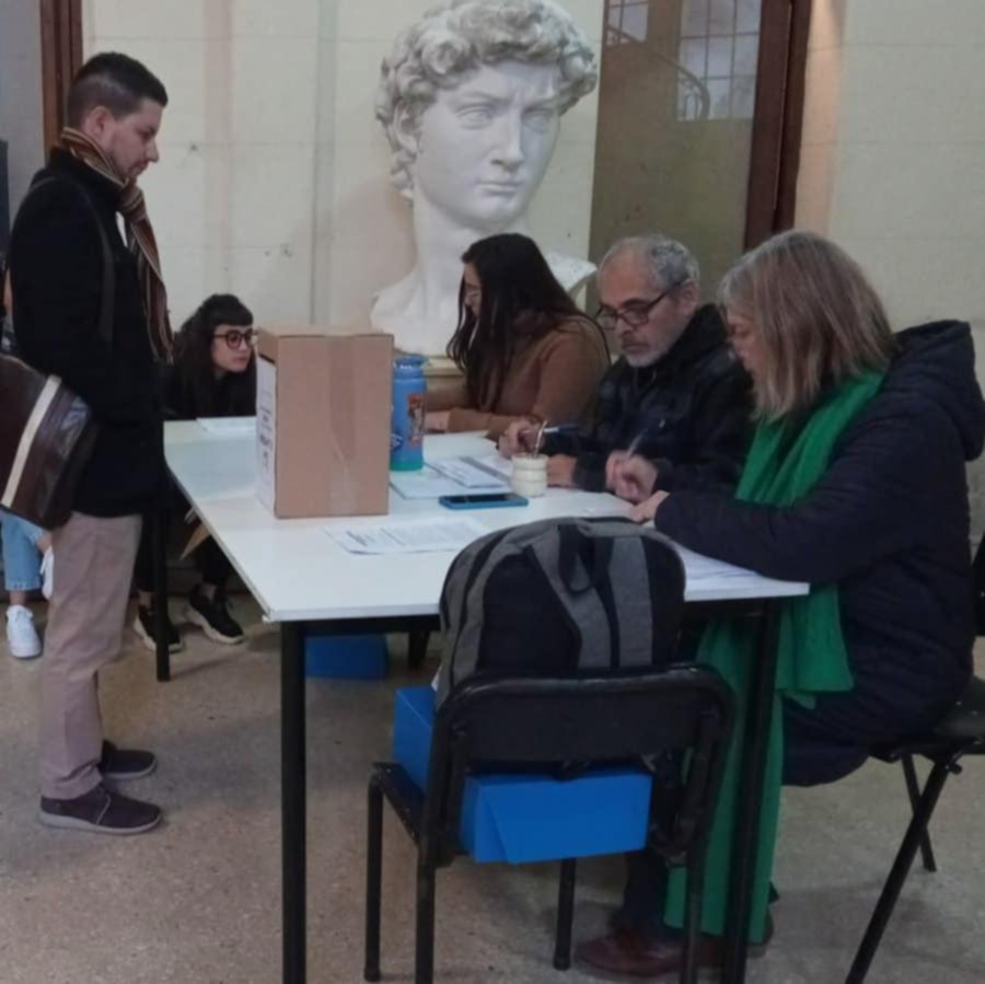 Mañana cierra la elección de los docentes universitarios en la Ciudad