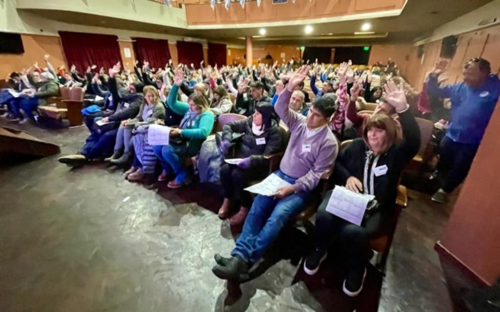 Paritaria bonaerense 2023.- Los docentes aceptaron el aumento salarial que propuso la Provincia: cómo quedan los sueldos