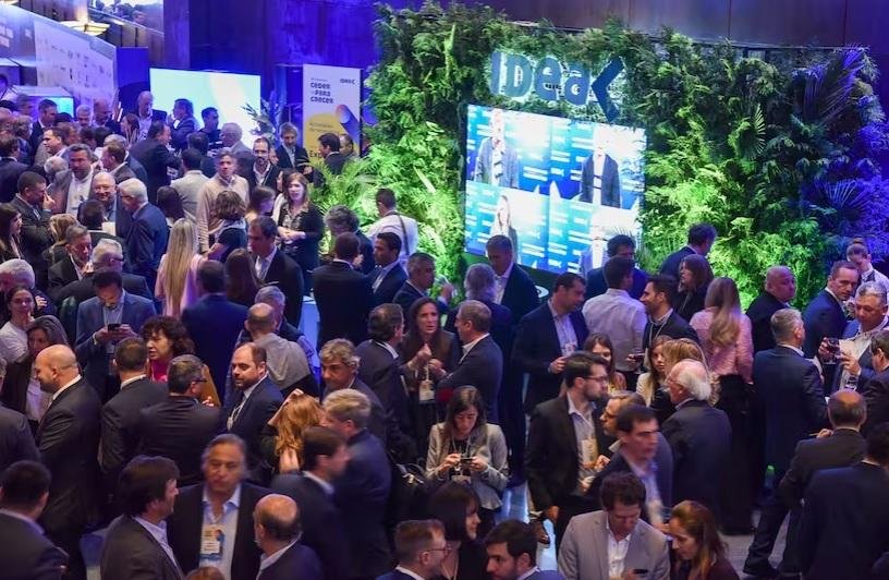 Economía: entre el presente complejo y el futuro expectante