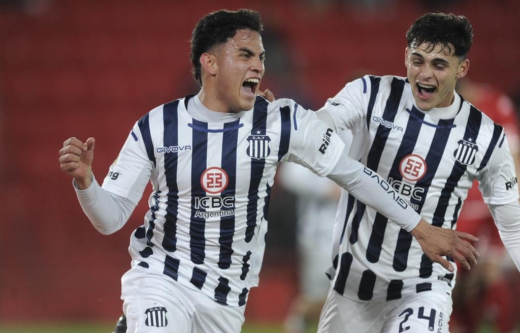 Talleres ganó en el final y no se entrega