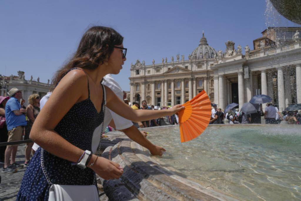 El calor extremo sofoca el hemisferio norte y lo convierte en un infierno