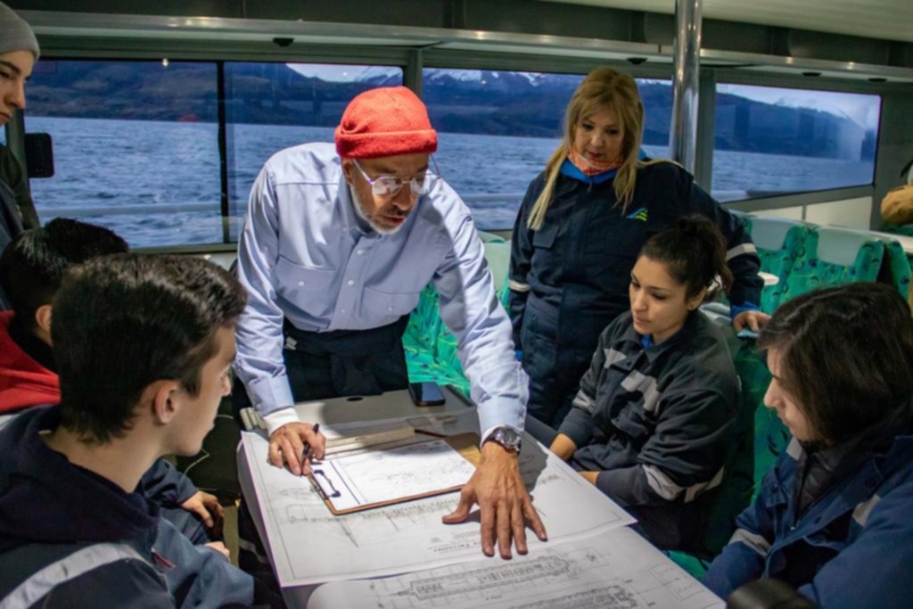 Un temporal de viento y nieve frenó la expedición al “Titanic argentino”