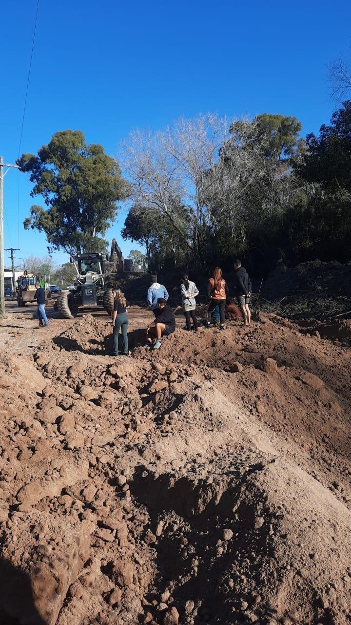 A la Justicia por la obra del camino a Regatas