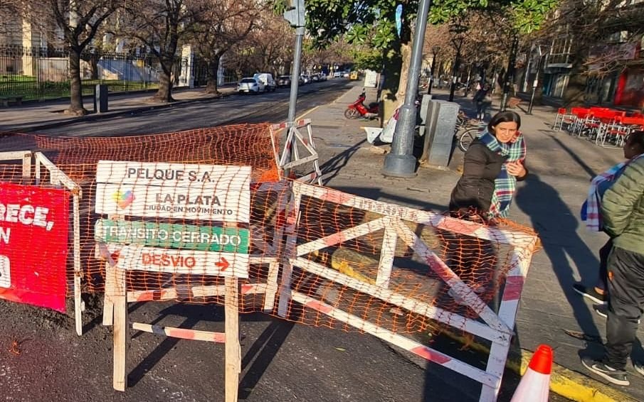 Uno por uno, todos los cortes y desvíos de tránsito para esta semana en La Plata