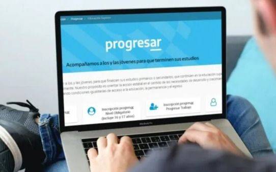 Becas Progresar: consultá con DNI si cobrás este lunes 17 de julio 2023 a través de Anses
