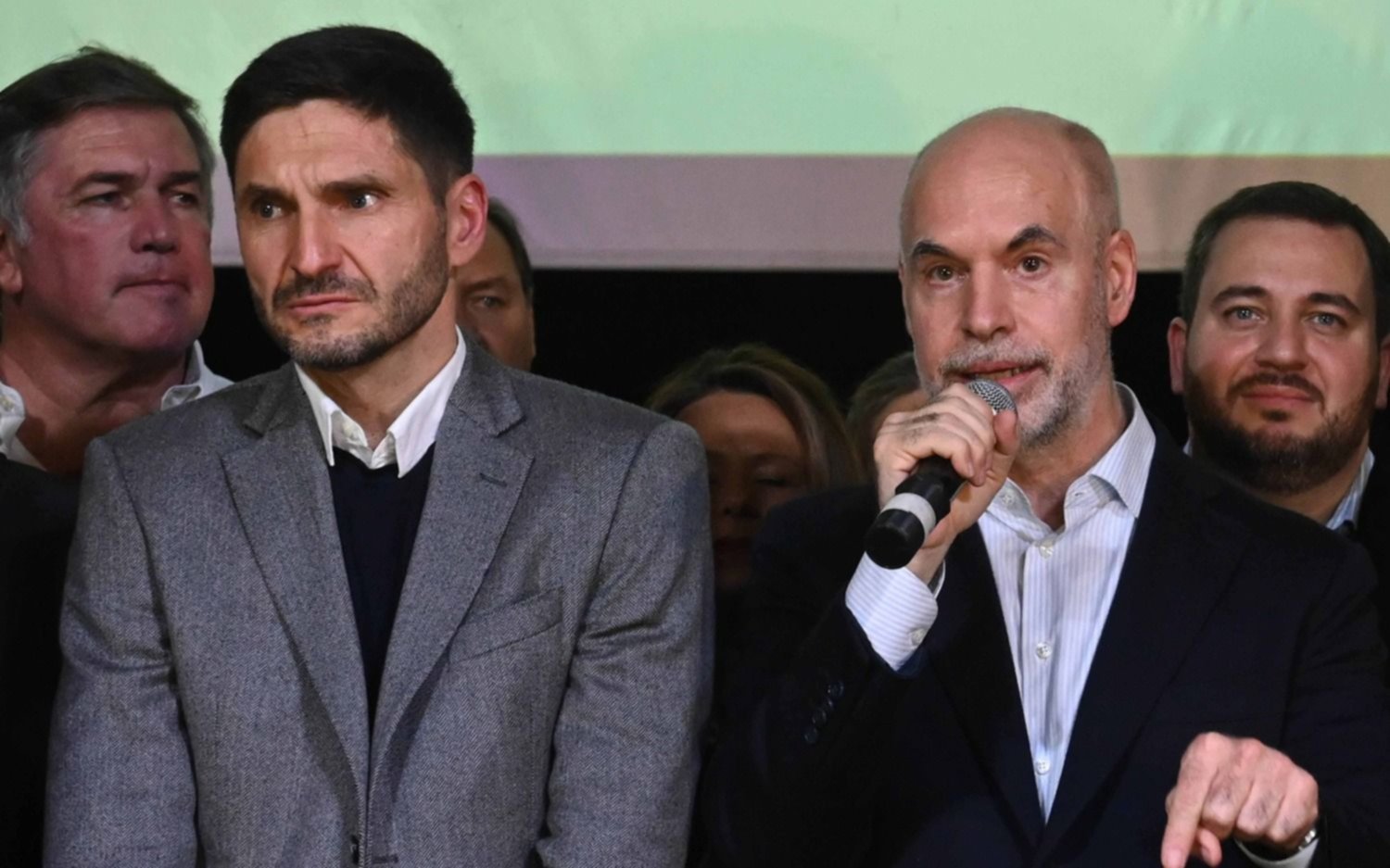 Elecciones 2023 Santa Fe.- Larreta se sumó a los festejos de Pullaro y pidió "unidad" para "esta nueva etapa"