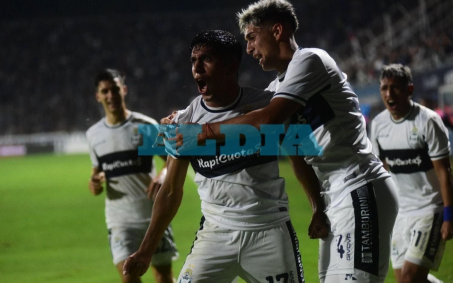 Gimnasia acordó la salida anticipada de Maximiliano Comba, que seguirá su carrera en Grecia