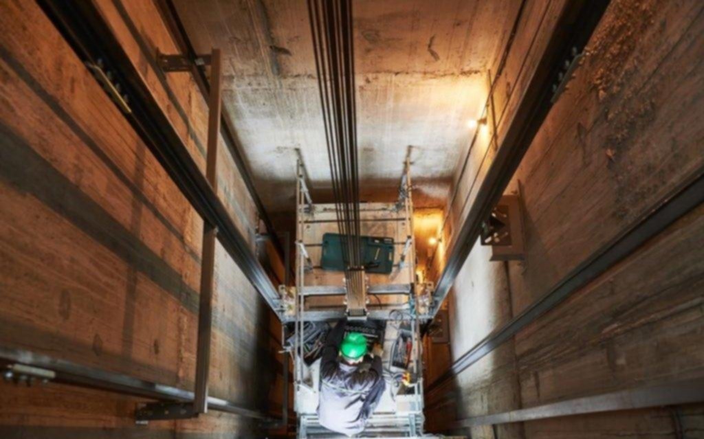 Ascensores: fin al plazo para las puertas tijeras
