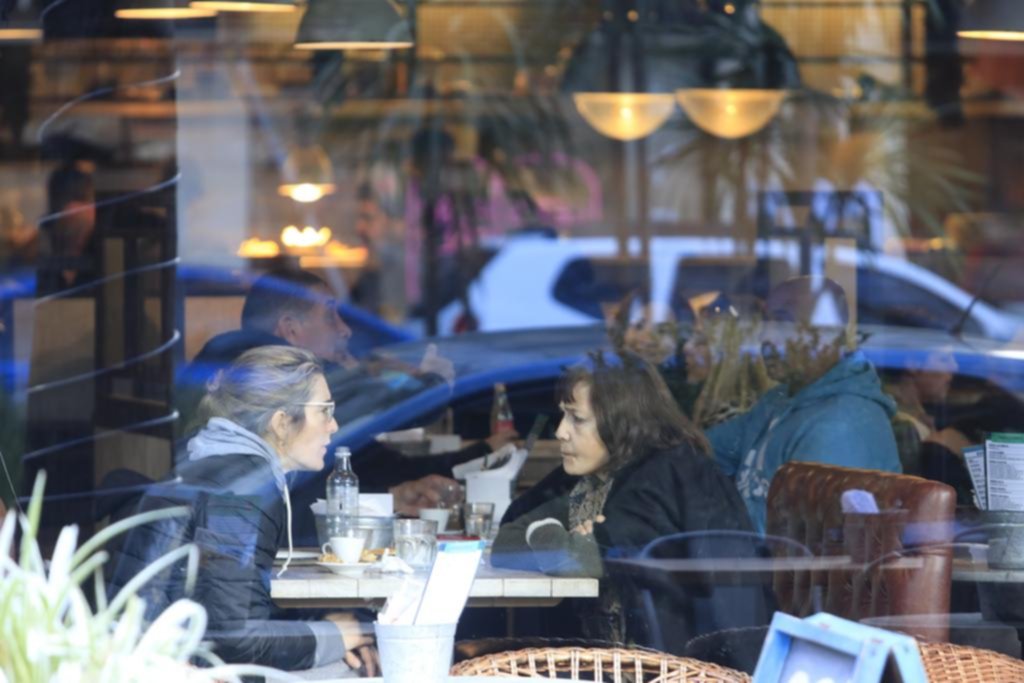Reunirse con amigos en La Plata costará en promedio entre $1.500 y $7.000