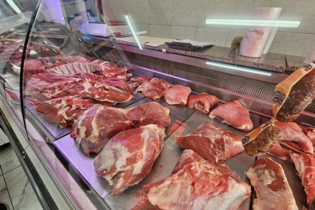 La carne está “contenida”, pero creen que la inflación la hará subir