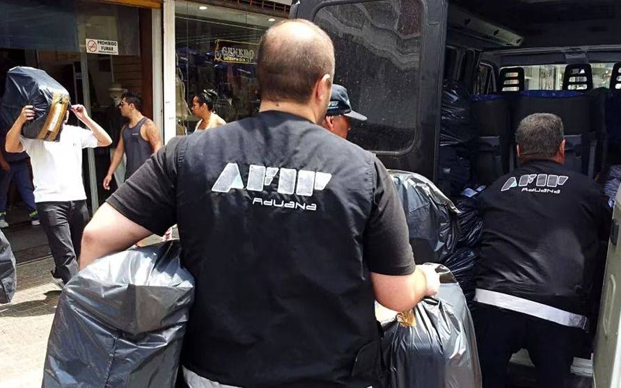 Aníbal Fernández dijo que Sergio Massa impulsó los allanamientos en la City porteña por el dólar blue