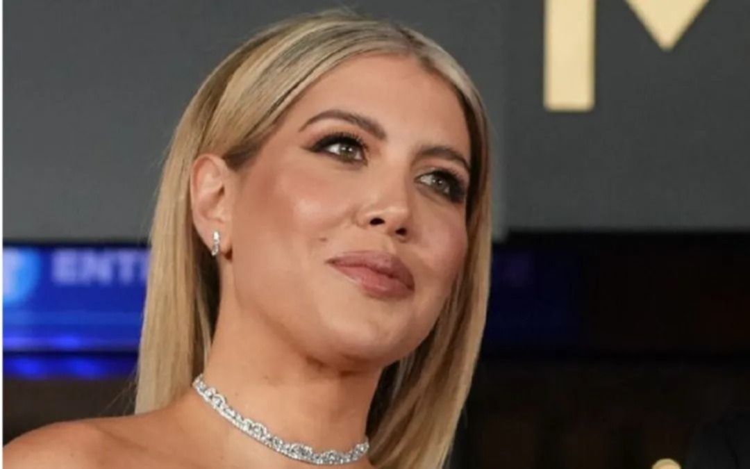 Plaza, sushi y cartas: así pasa las horas Wanda Nara mientras espera los resultados médicos