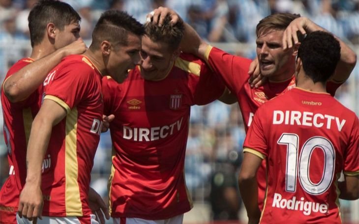 Un ex jugador de Estudiantes vuelve al fútbol argentino para reforzar a San Lorenzo: "Está todo arreglado"