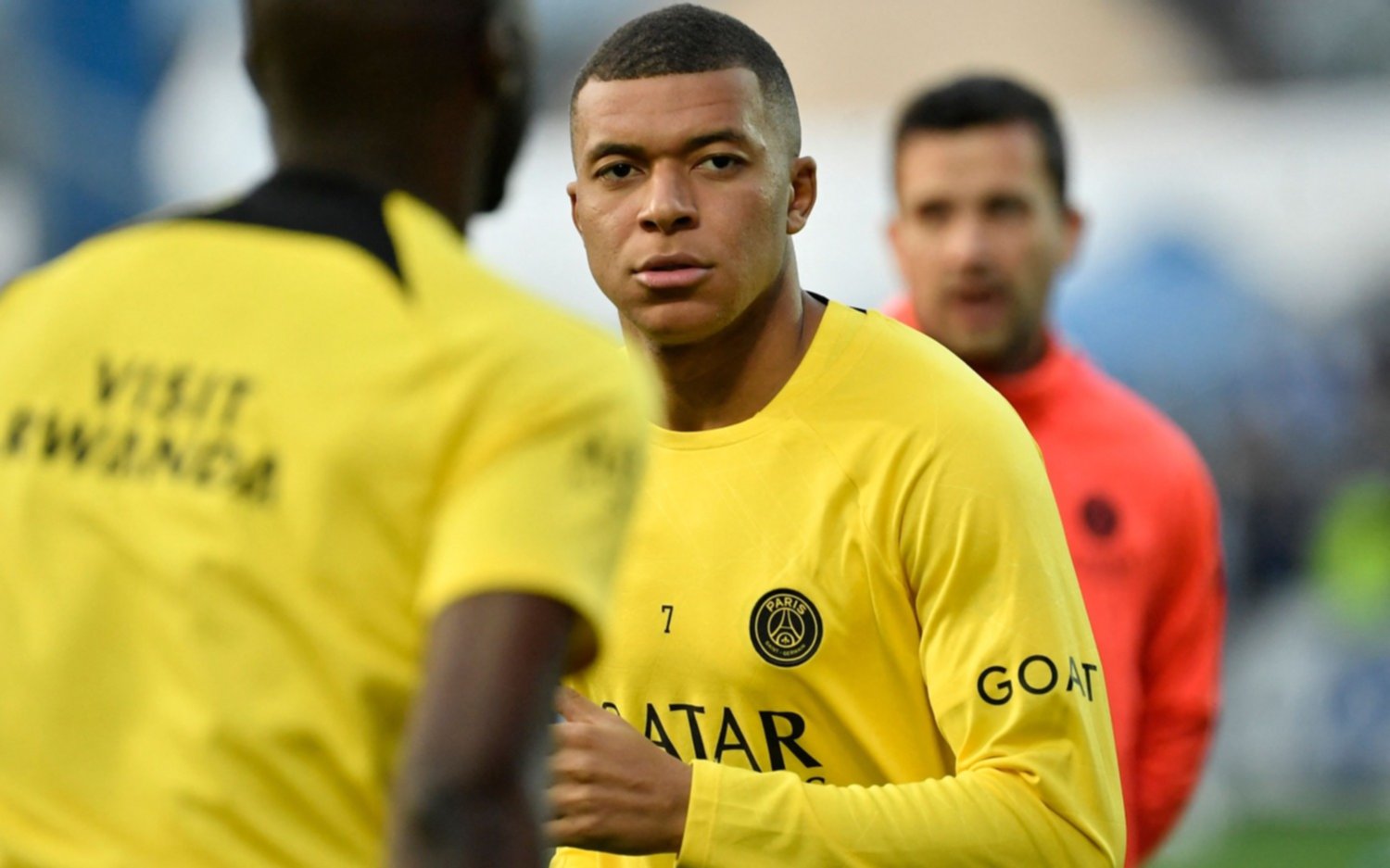 PSG tachó de la gira asiática a Mbappé por no renovar su contrato y ser vinculado al Real Madrid