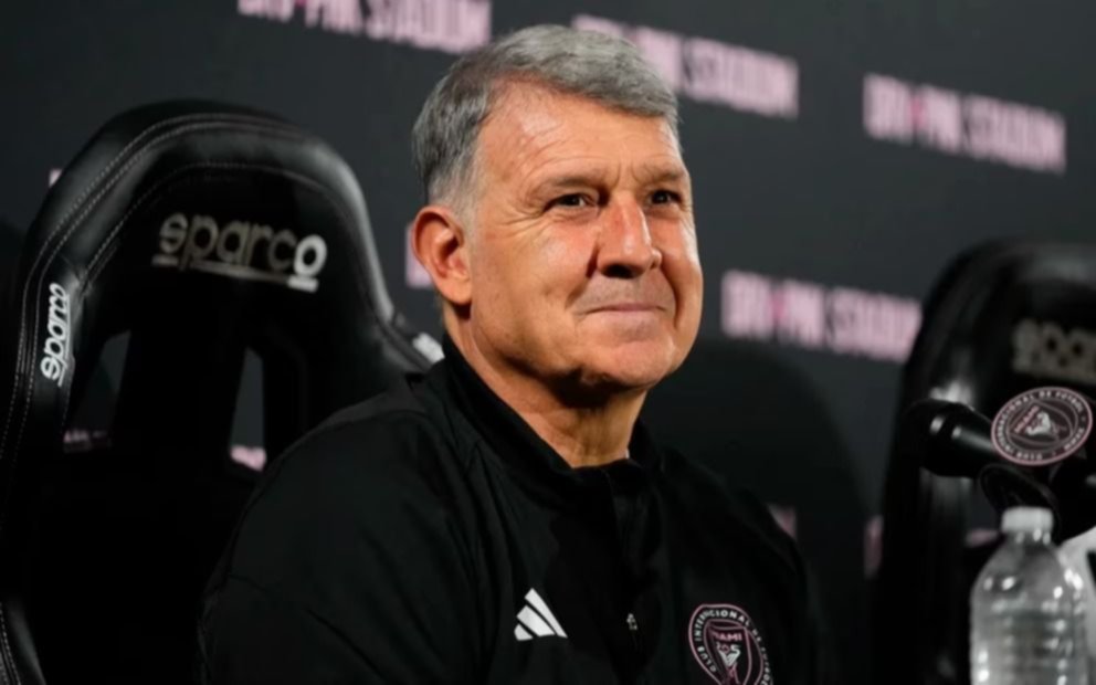 Martino reconoció que Messi "está siempre para escribir una película nueva"