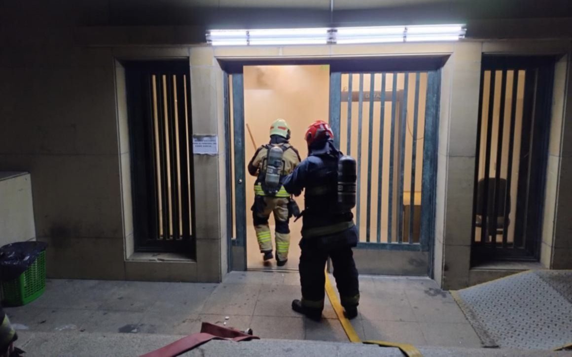 Tensión y susto en los tribunales de Comodoro Py: se incendió un sector del subsuelo