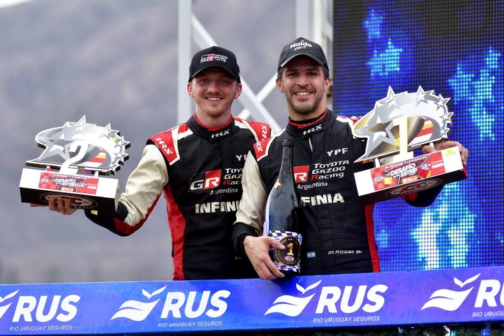 Toyota, con Matías Rossi, puso su sello en Turismo Carretera