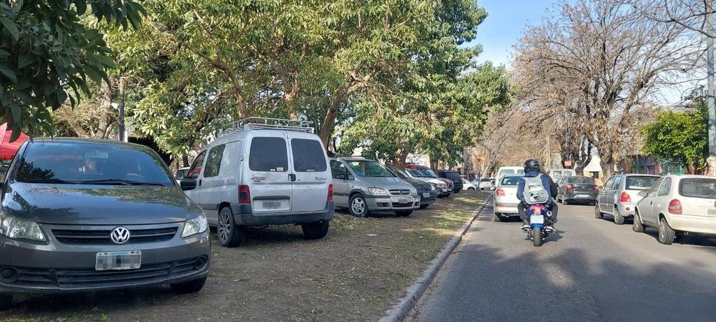 Las ramblas como playa de estacionamiento