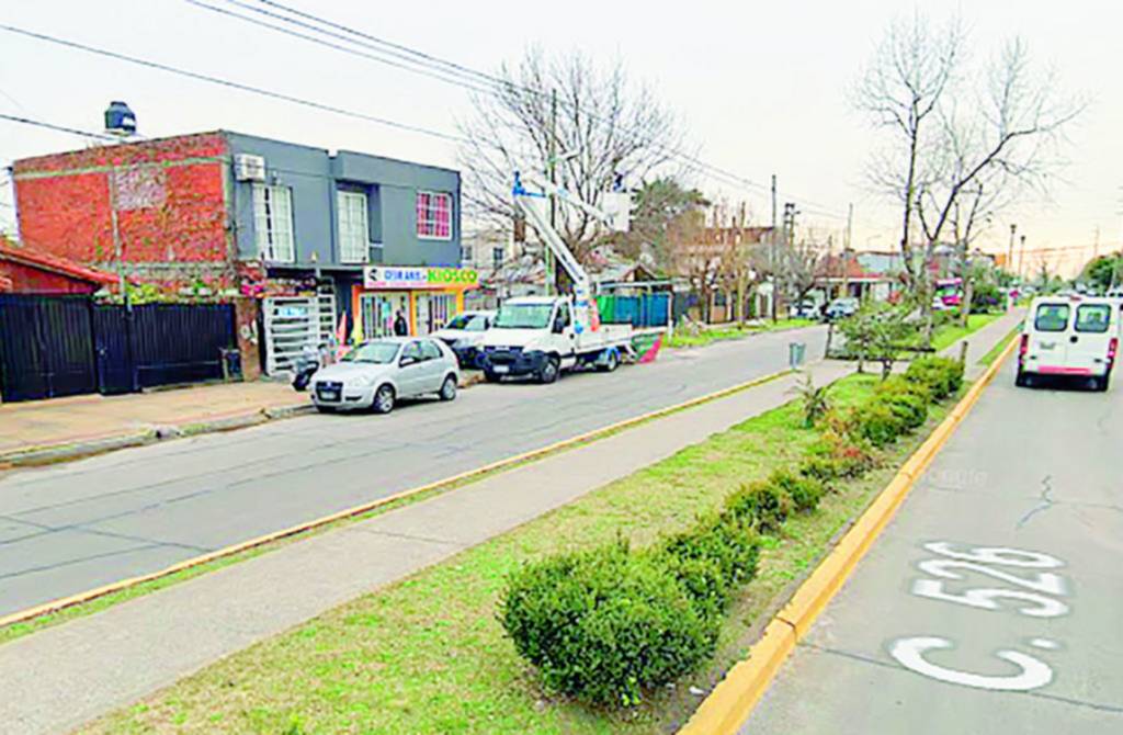 “Wash-Wash” y un revólver: millonario asalto a un vendedor de casas