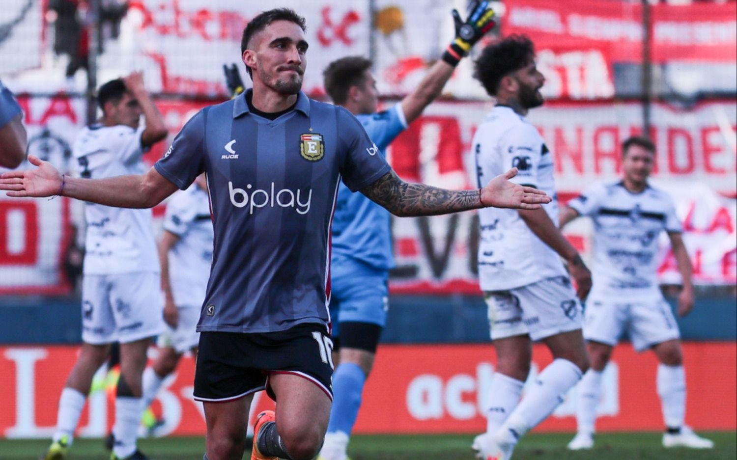 Estudiantes, que no pudo brillar, derrotó 1 a 0 a All Boys y pasó a octavos de final de la Copa Argentina