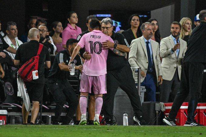 “Entiendo que el público se fuera antes de tiempo del estadio por el cambio de Messi”