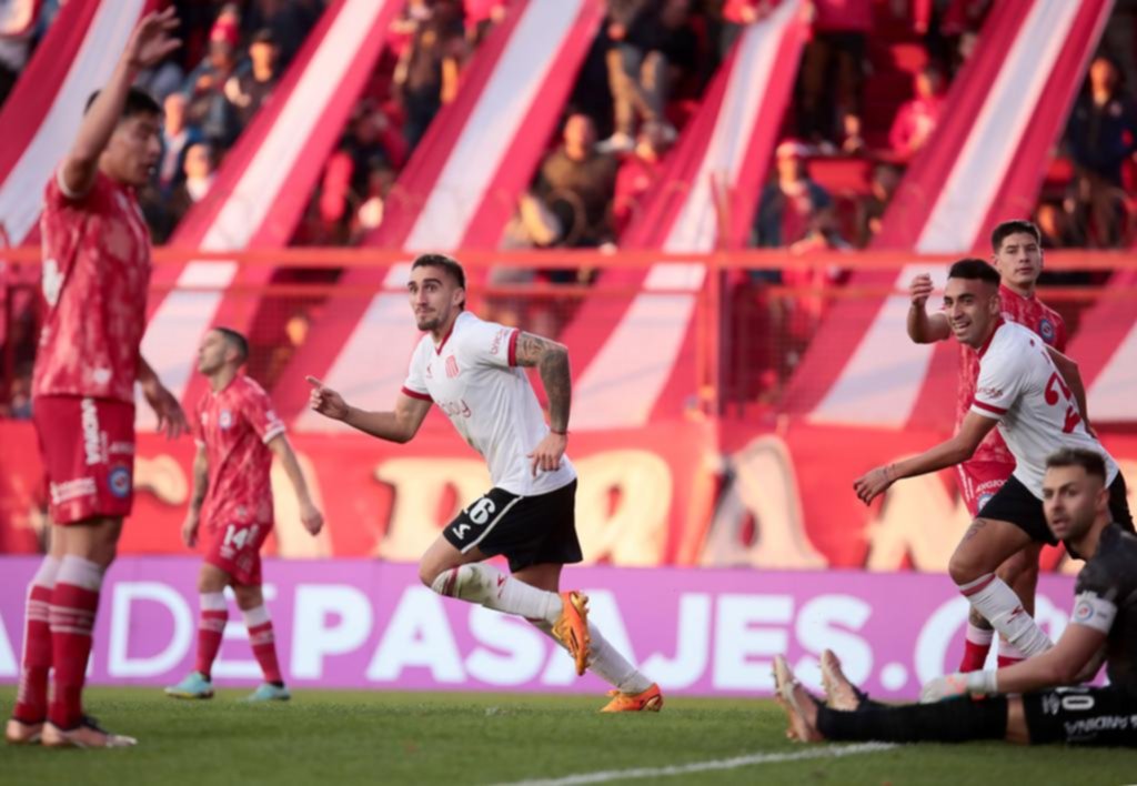 Méndez, en llamas: sexto gol para el uruguayo en los últimos cinco partidos