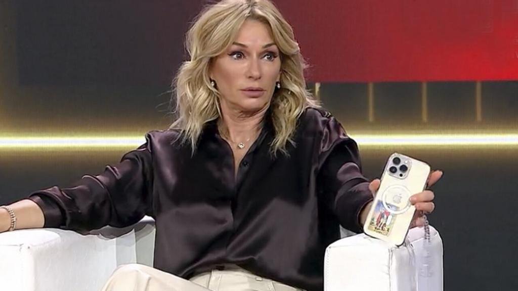 Yanina, picante: “A Antonela la contratan porque es la mujer de Messi, sola no logró nada”