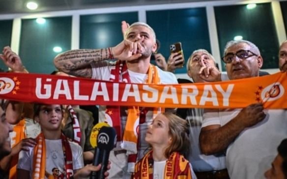 VIDEO. La cálida bienvenida de los hinchas de Galatasaray a Mauro Icardi, en su regreso a Turquía
