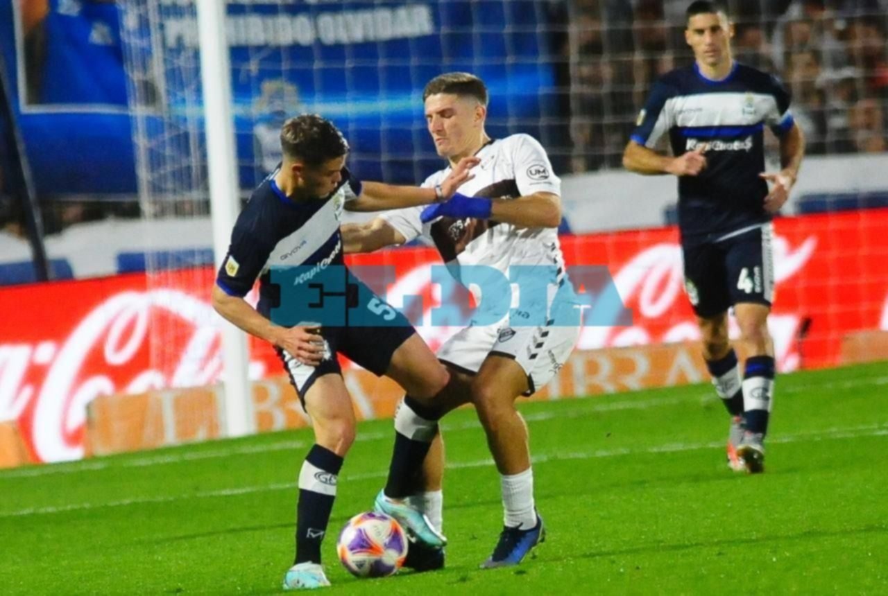 Gimnasia se quedó con bronca porque tras ir ganando con gol de Ramírez, Platense, con diez hombres, se lo empató 1 a 1 sobre el cierre