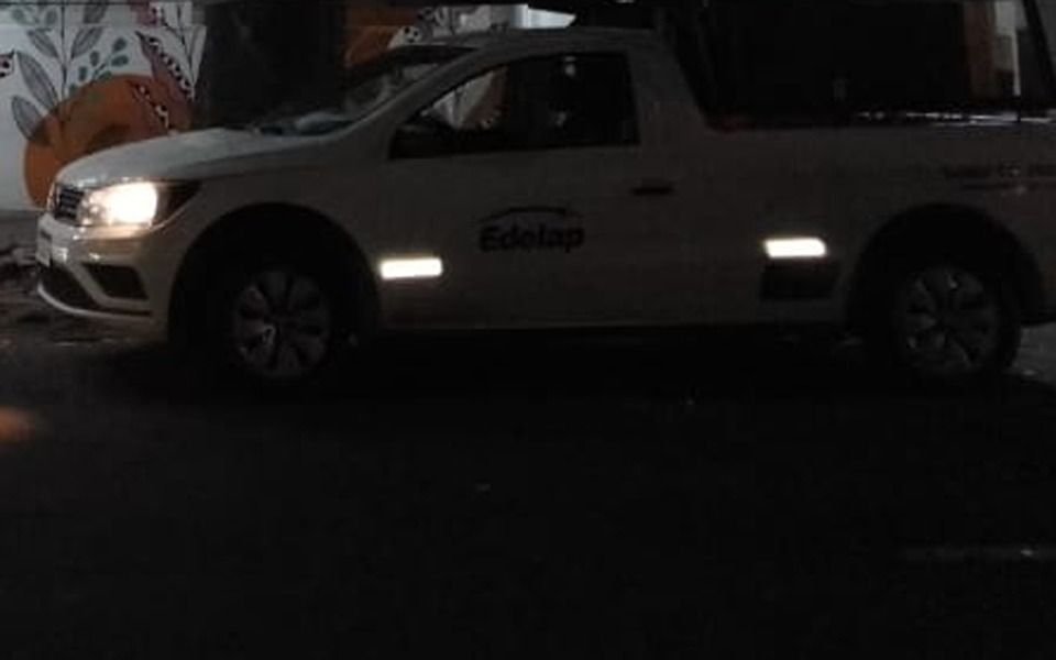 En Villa Elvira y Berisso, quejas contra Edelap por reiterados cortes de luz