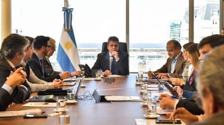 Pago al FMI: con yuanes y un crédito de la CAF