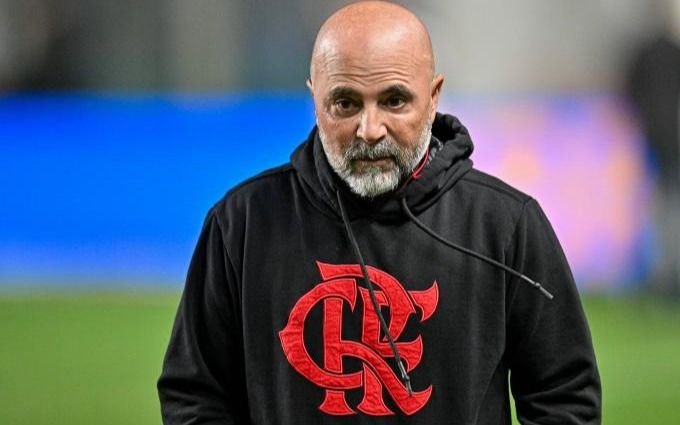 Escándalo con un preparador físico de Sampaoli que fue despedido por golpear a futbolista